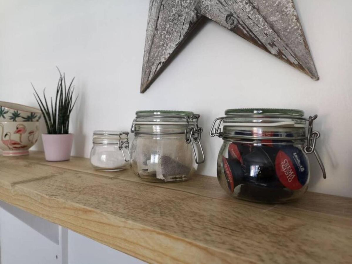 צ'יצ'סטר The Little House, Boutique Home Near The Sea מראה חיצוני תמונה